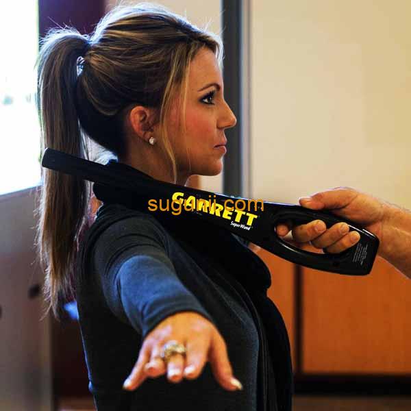 Détecteur de métaux portatif (Sécurité) - GARRETT SuperWand 4