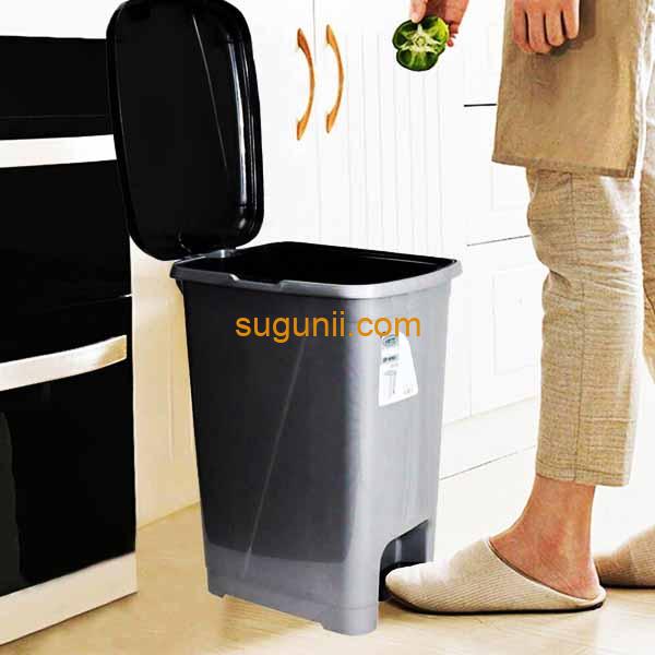 Poubelle à pédale fine en plastique